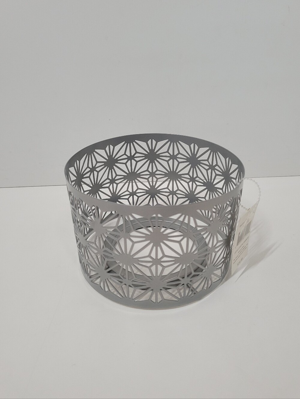 Yankee Candle Coastal Sands Gray Metal Pillar Candle Holders /Votive Sleeve NWT